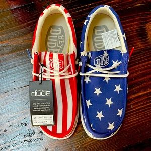 Brand new American Flag Hey Dudes. Men’s size 7 ladies size 9.